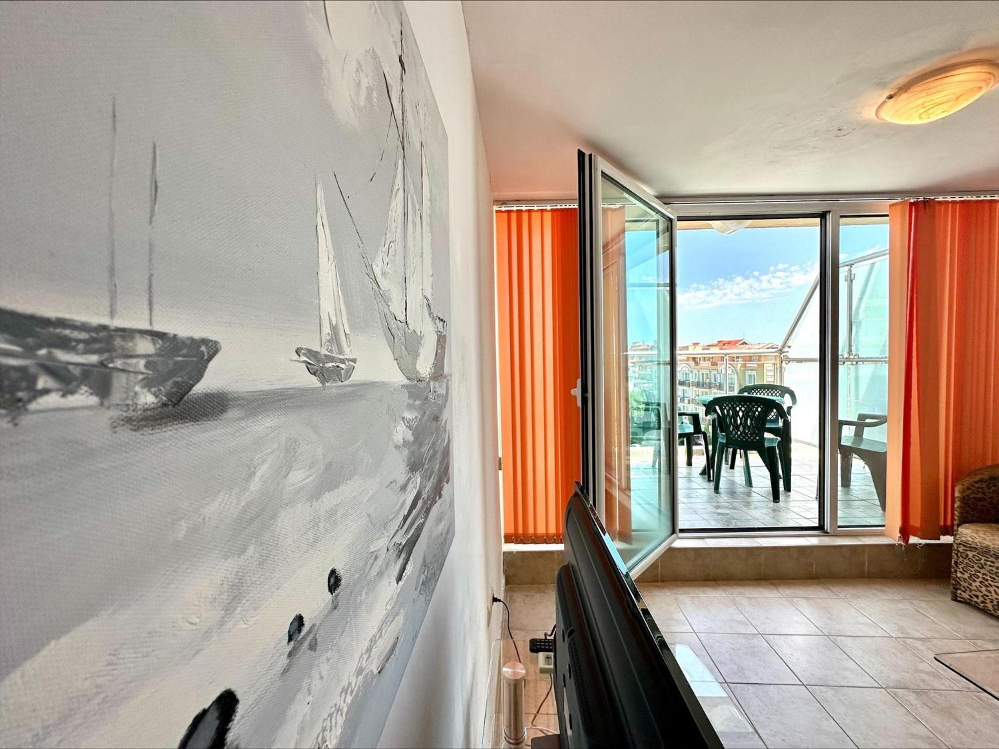 Julia Family - Menada Apartments Pantai Sunny Bagian luar foto