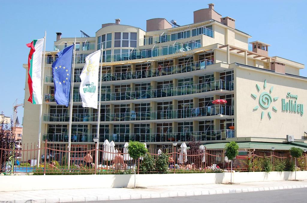 Julia Family - Menada Apartments Pantai Sunny Bagian luar foto