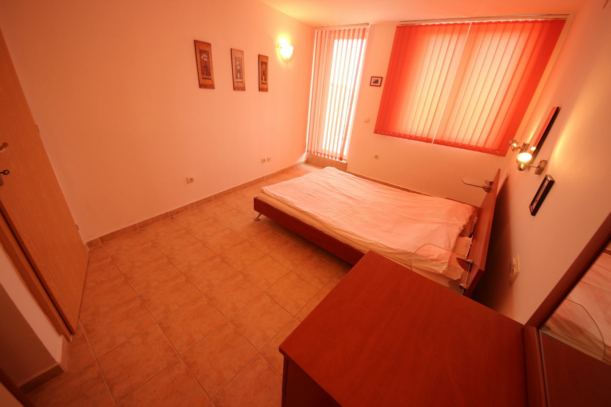 Julia Family - Menada Apartments Pantai Sunny Bagian luar foto